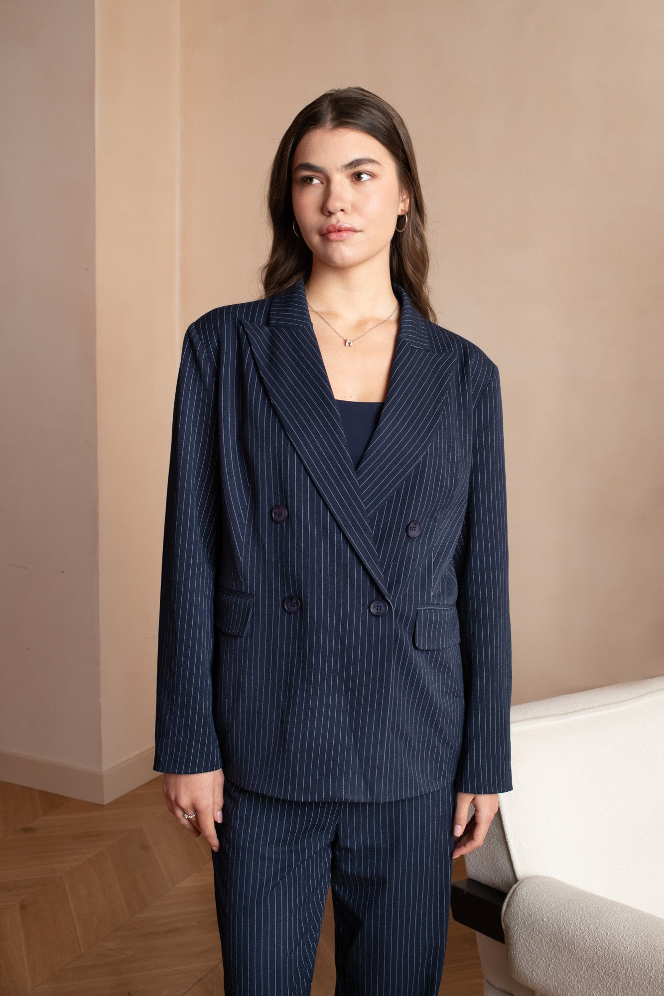 Double-breasted pinstripe blazer with 4 buttons and shoulder pads - work outfit, corporate outfit