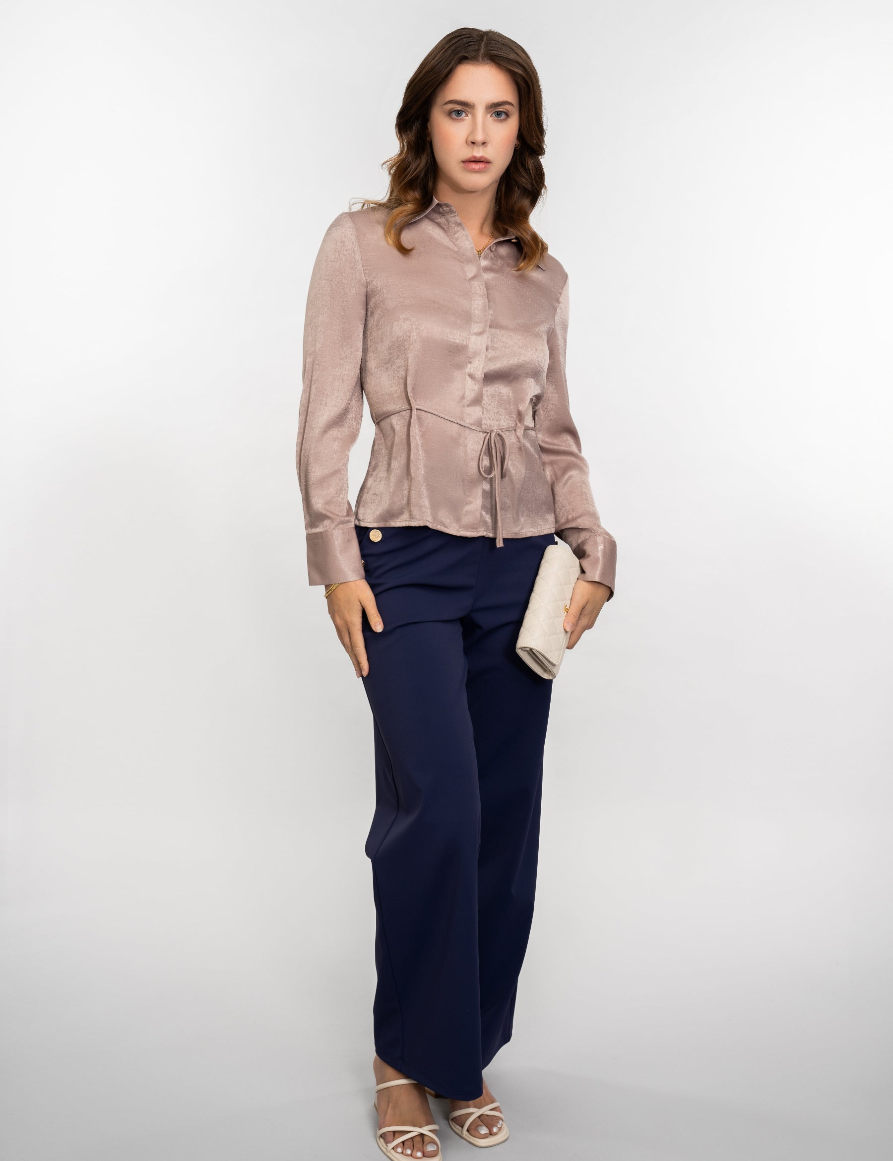 Satin blouse with cord, satijn blouse, invisible button flap, special button, office outfit, kantoor outfit, kantoor kleding 